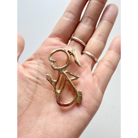 Vintage B.J. BEATRIX JEWELRY Gold Tone Blue Red Rhinestone Praying Angel Brooch - Picture 2 of 7